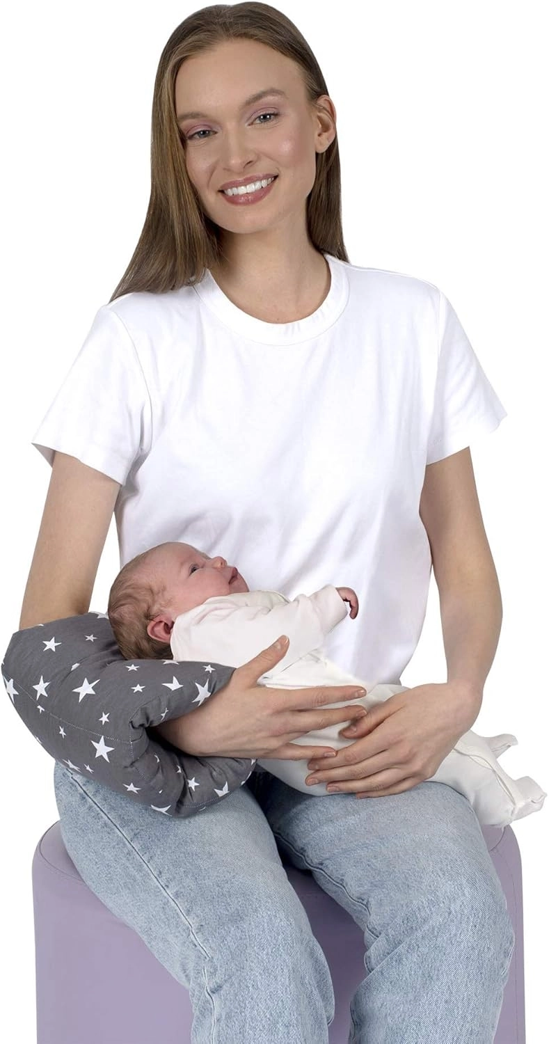 Sevi%20Bebe%20Pratik%20Emzirme%20Yastığı%20Gri%20Yıldız